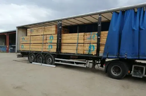 Scierie Sanguinet  Négoce fabricant d'abris bois exploitation forestière